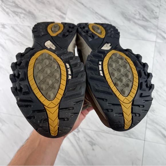 •The North Face womens hiking Sneakers shoes Size 8 TNF Trail Grip - Picture 9 of 13